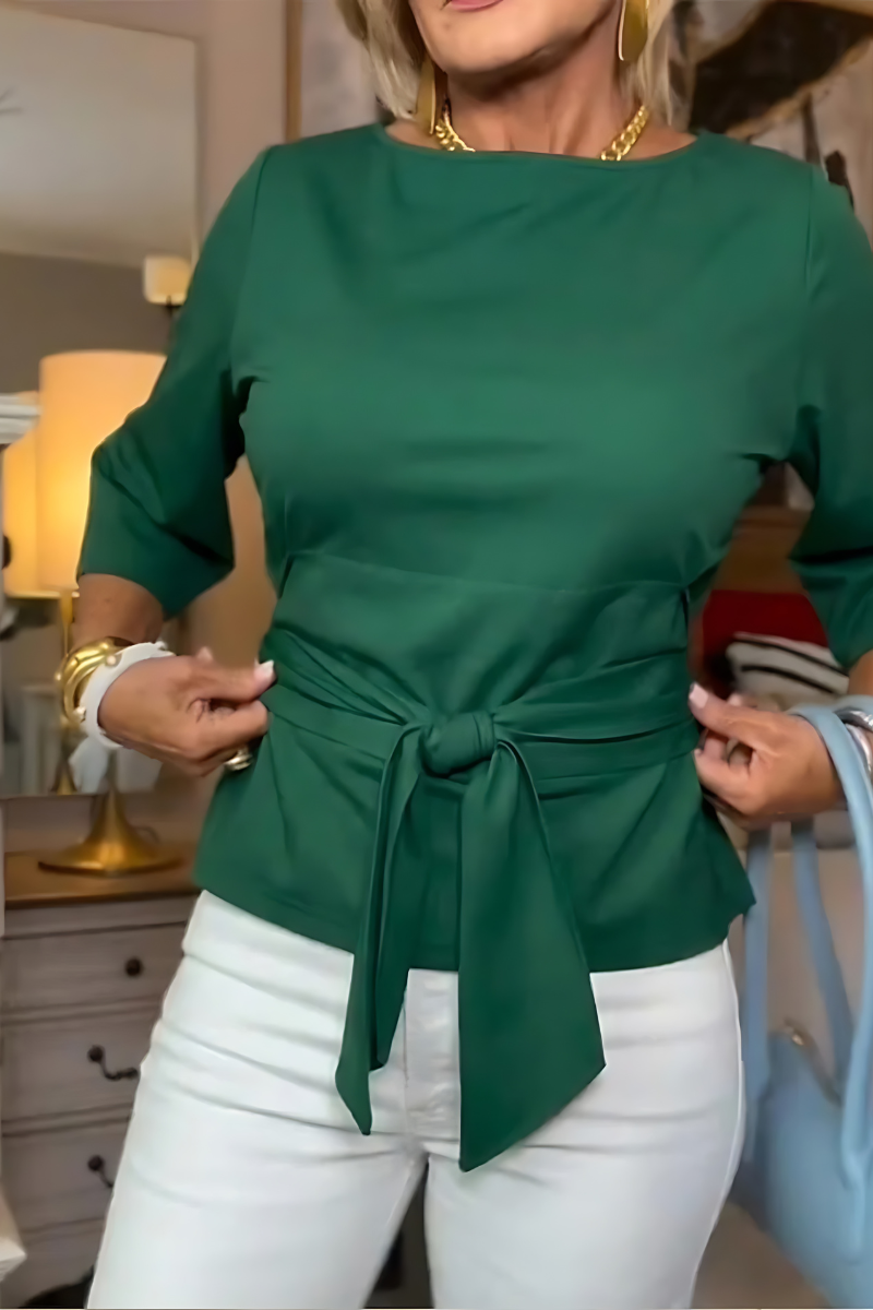 Dara – Top Flattering con Cintura Ajustable