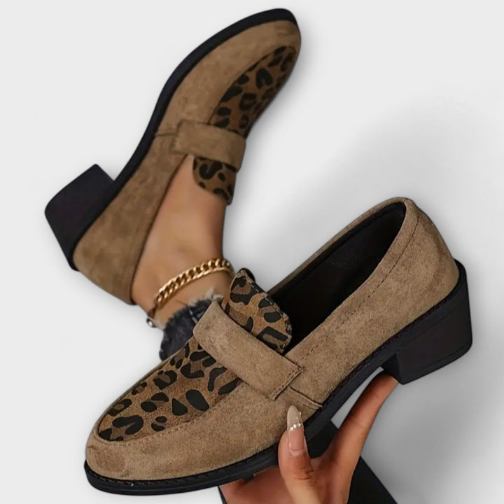 Aurora | Zapatos elegantes de mujer en estampado de leopardo