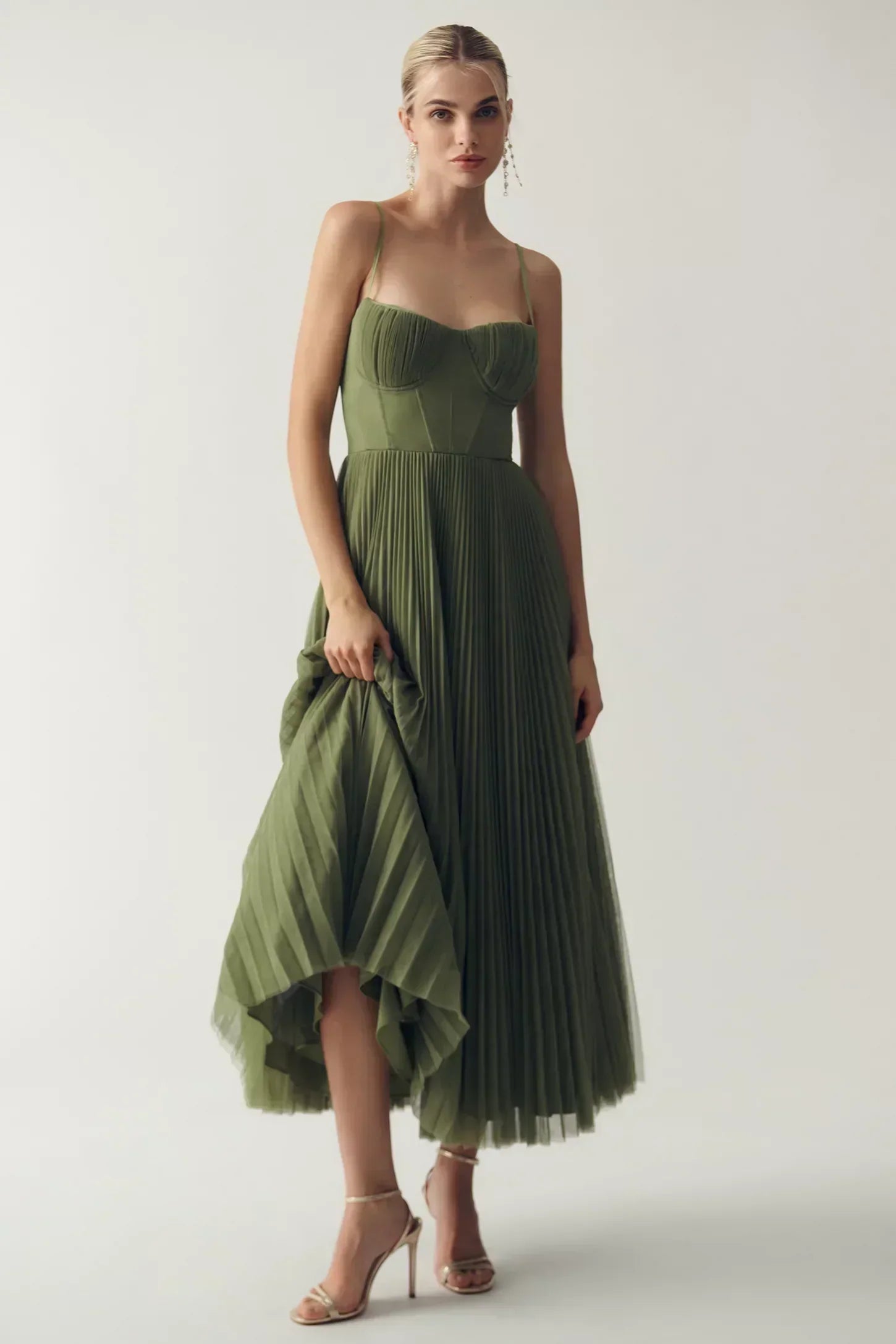 Olivia - Vestido Elegante Moderno